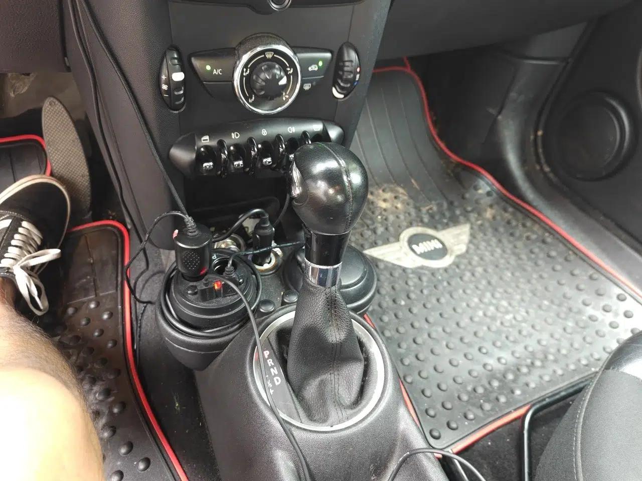 MINI 2011 1.6L COOPER Fun — миниатюра 14