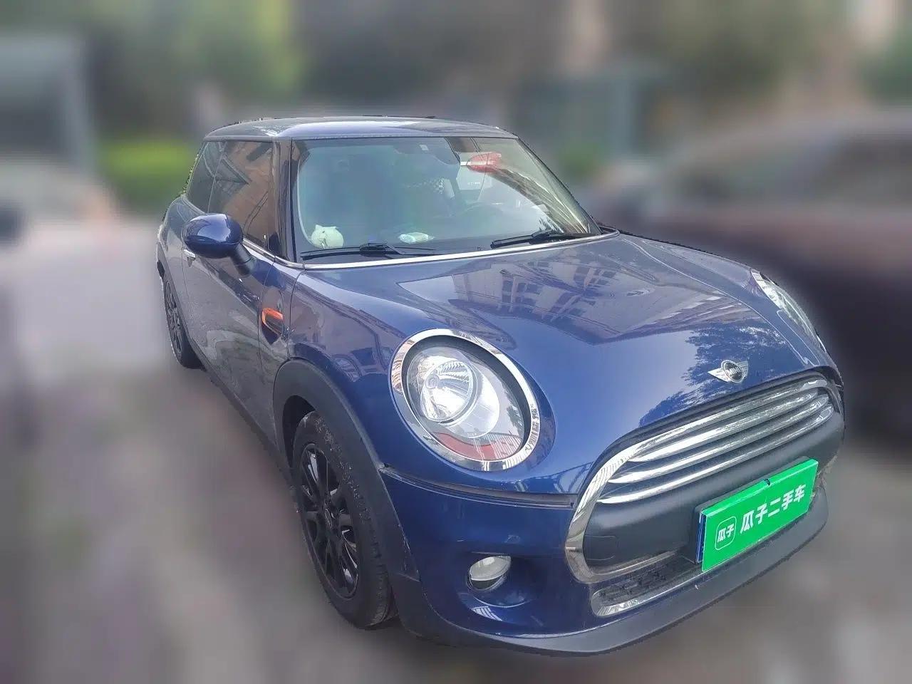 MINI 2016 1.2T ONE Pioneer Edition — миниатюра 3