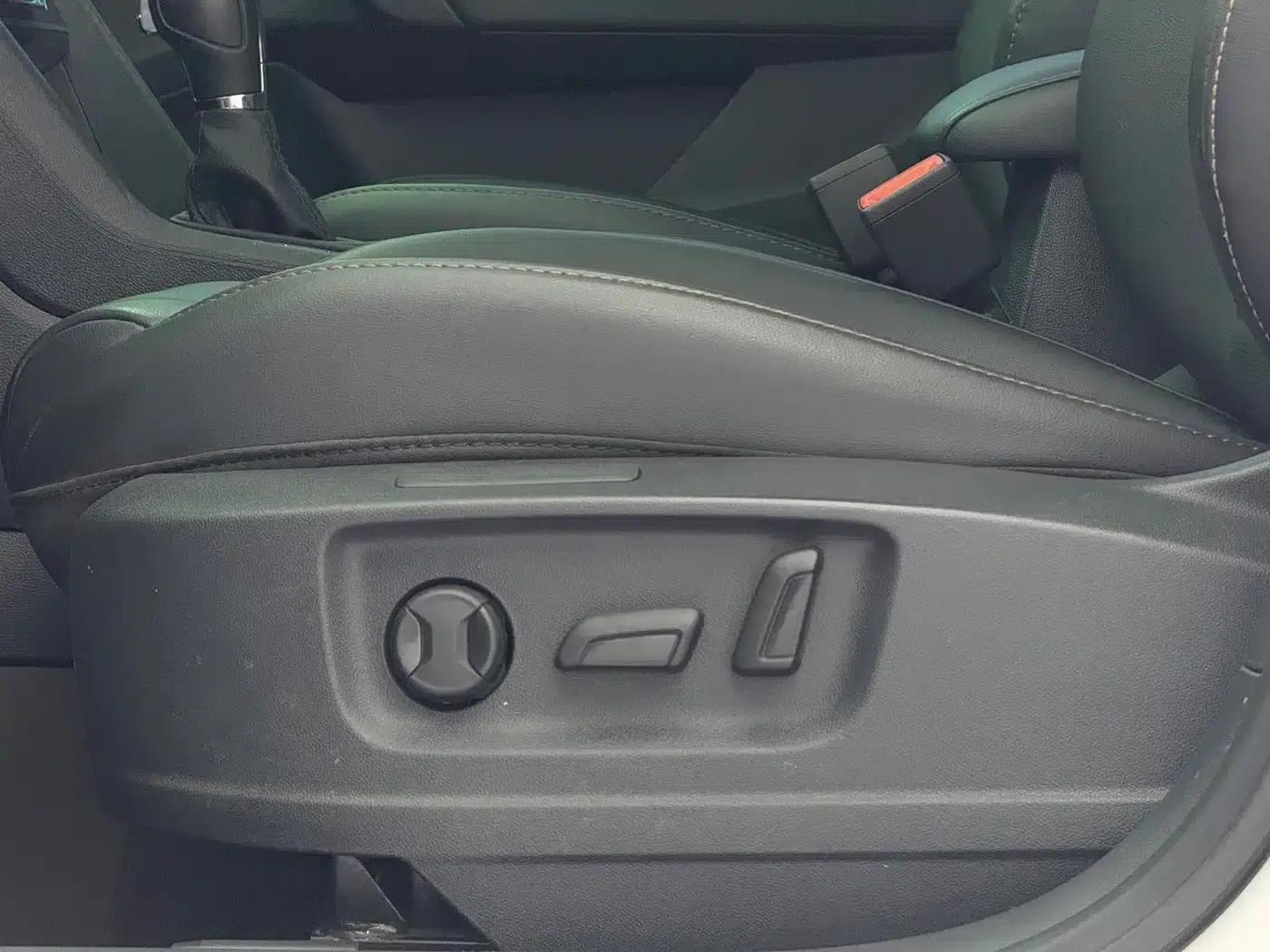 Tharu 2022 280TSI 2WD Luxury Edition — миниатюра 22