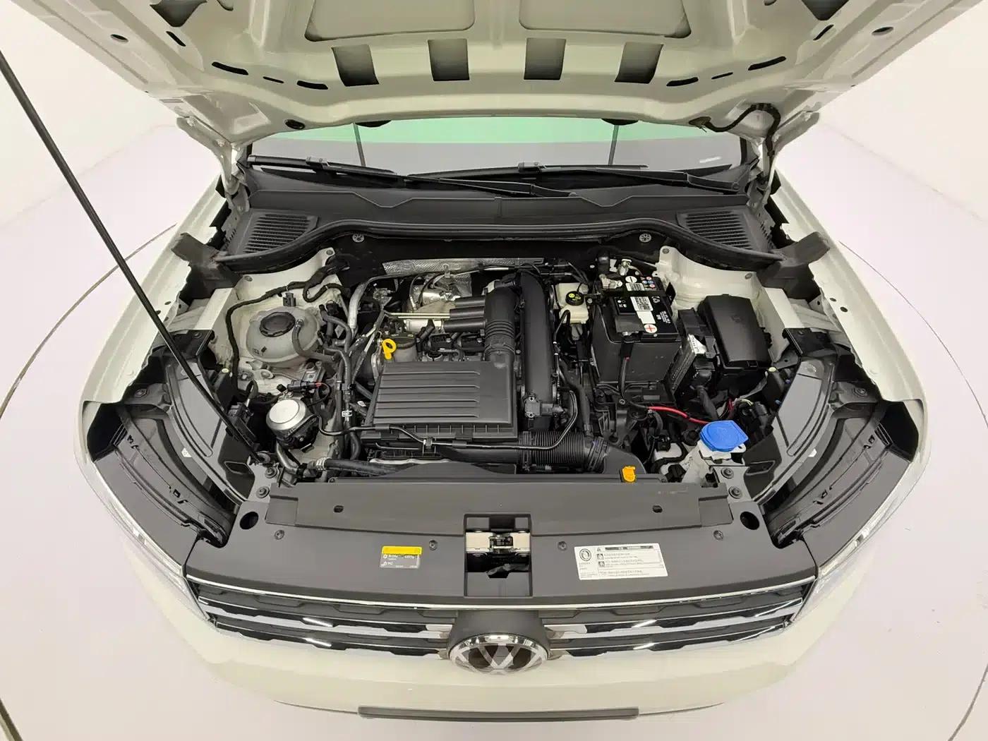 Tharu 2022 280TSI 2WD Luxury Edition — миниатюра 8