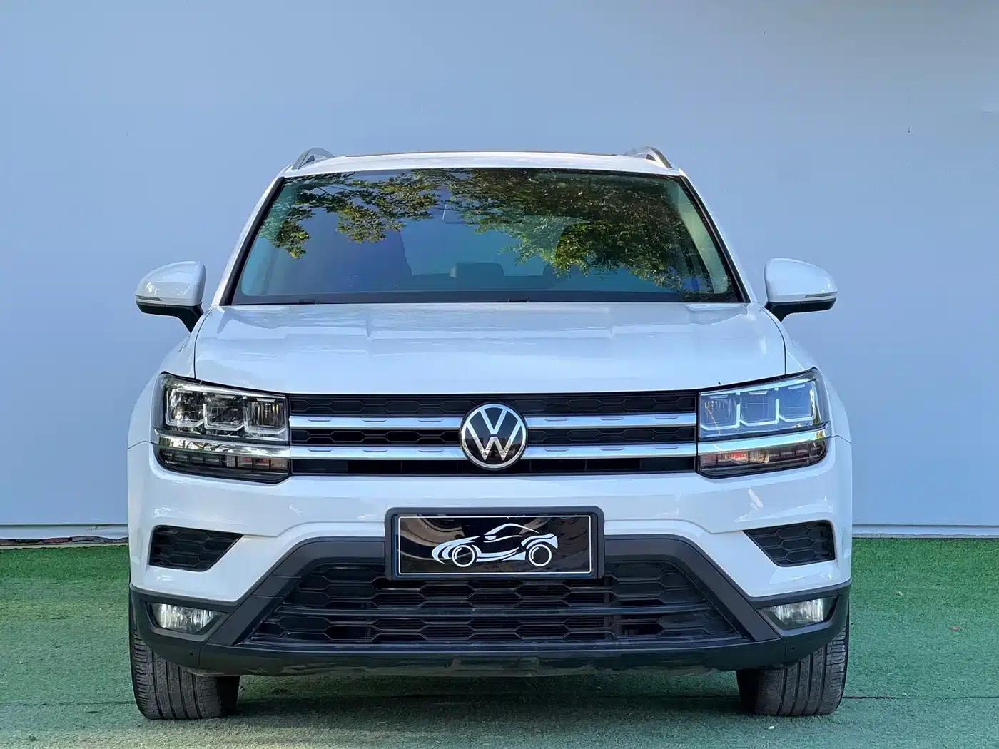 Tharu 2021 280TSI 2WD Luxury Edition PLUS — миниатюра 2