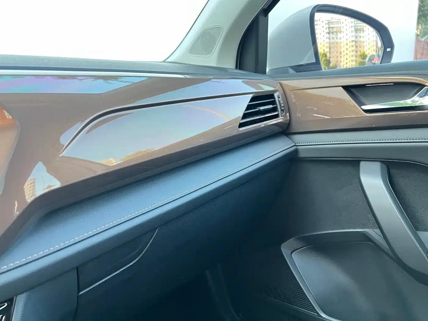Tharu 2021 280TSI 2WD Luxury Edition PLUS — миниатюра 13