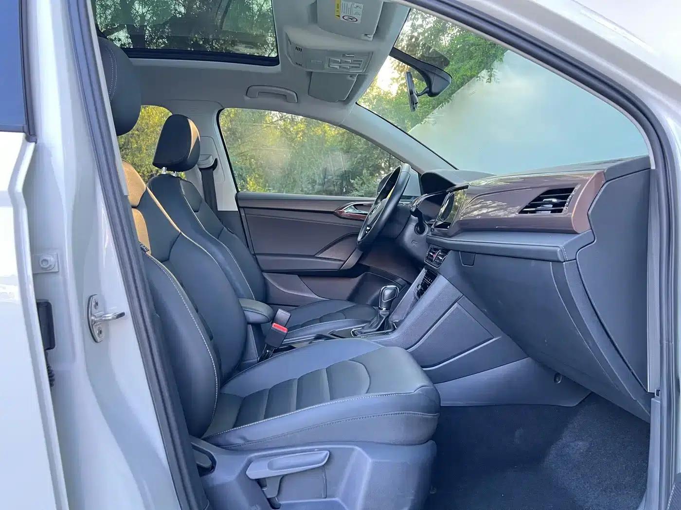 Tharu 2021 280TSI 2WD Luxury Edition PLUS — миниатюра 16