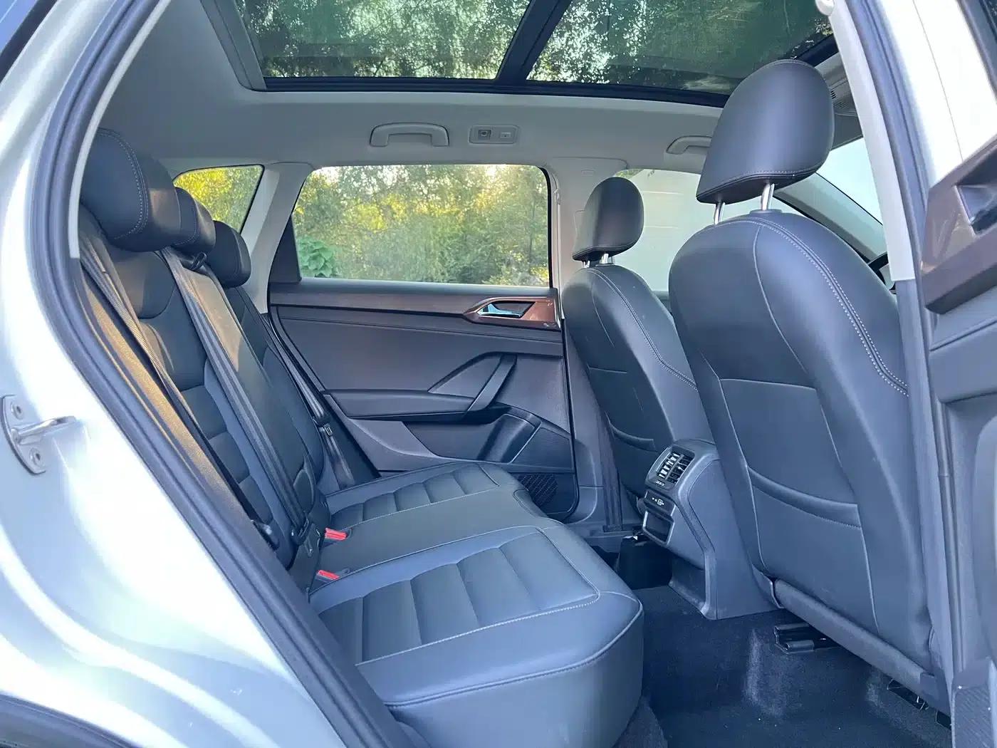 Tharu 2021 280TSI 2WD Luxury Edition PLUS — миниатюра 17