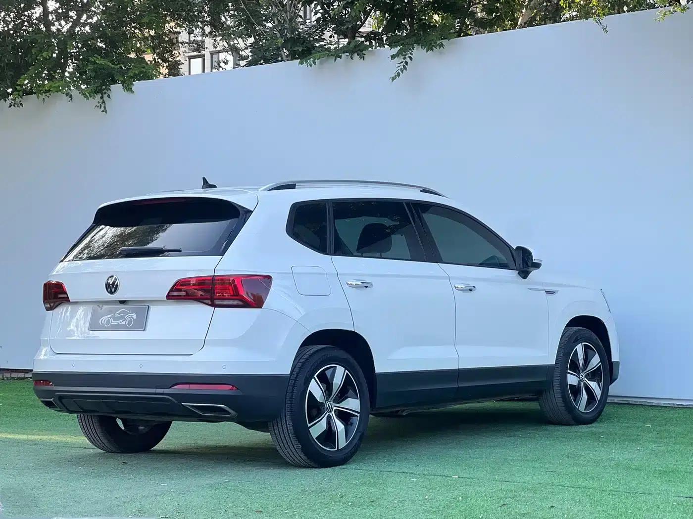 Tharu 2021 280TSI 2WD Luxury Edition PLUS — миниатюра 4