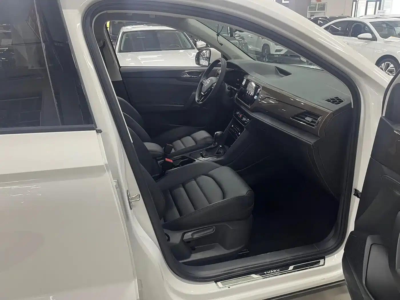 Tharu 2022 280TSI 2WD Comfort Edition — миниатюра 11