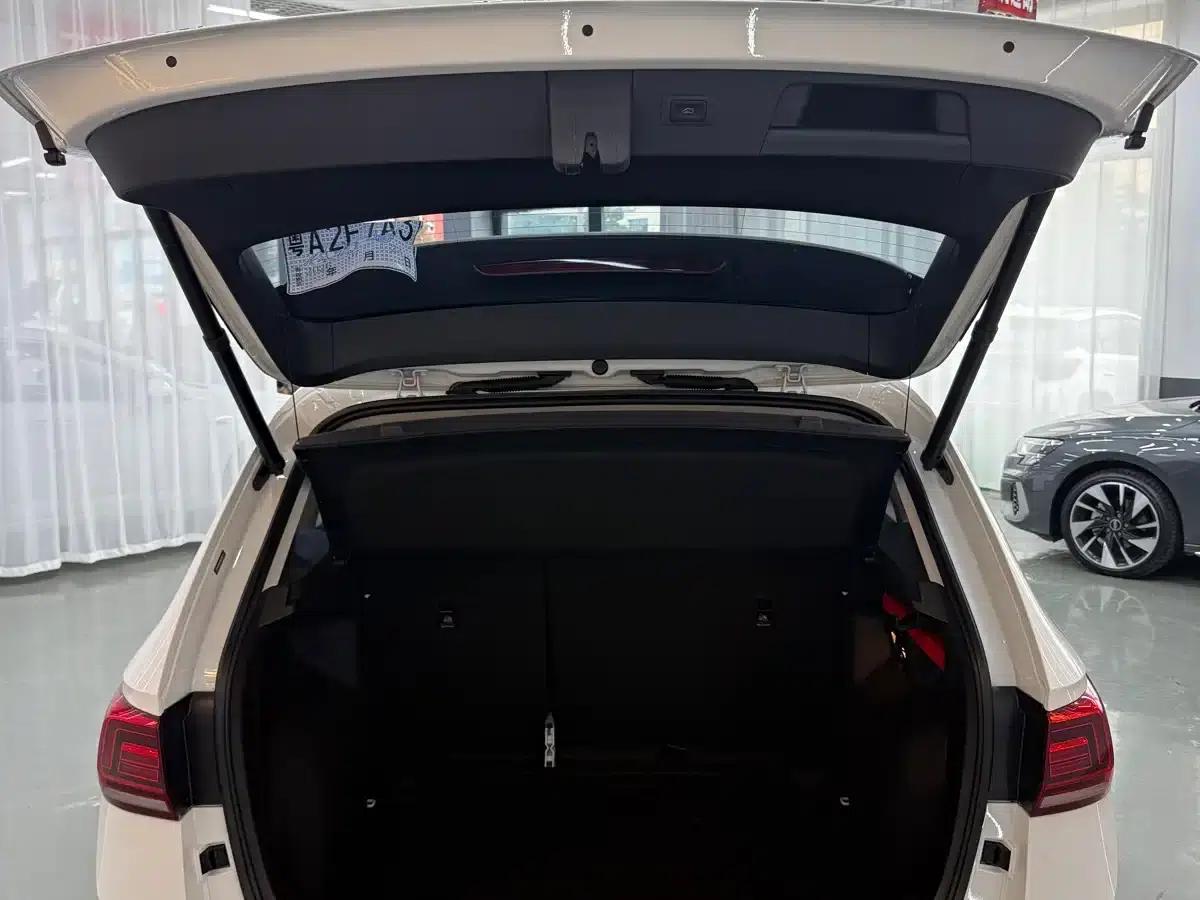 Tharu 2022 280TSI 2WD Comfort Edition — миниатюра 9