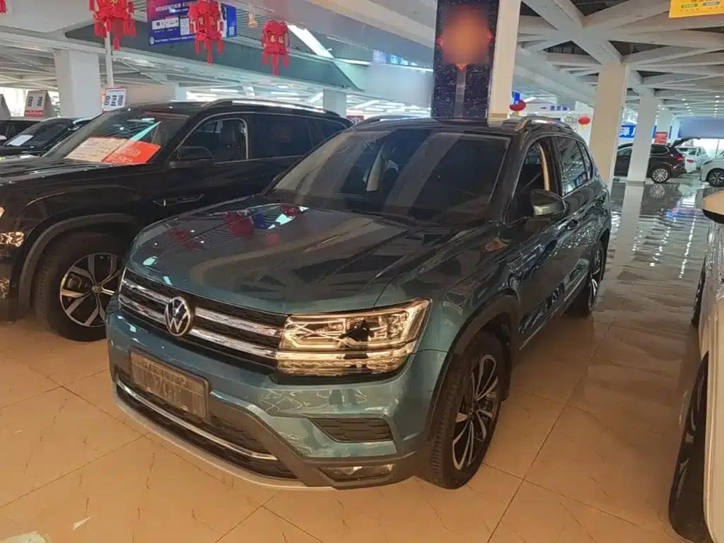 Tharu 2021 330TSI 4WD Luxury Edition — миниатюра 1