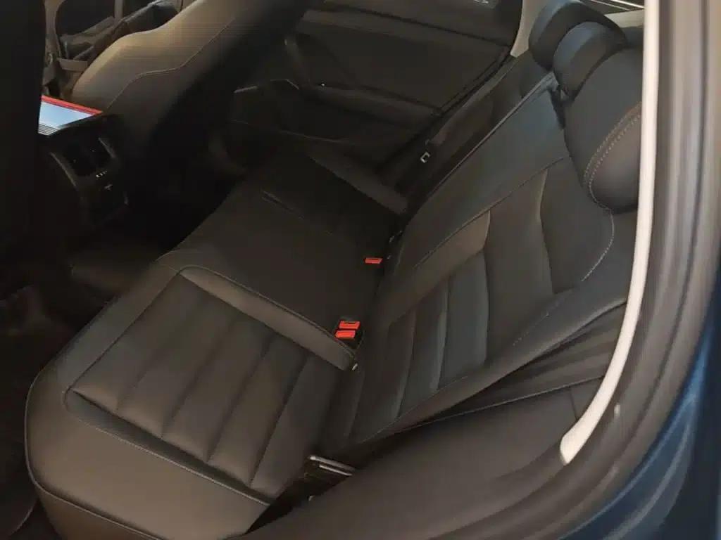 Tharu 2021 330TSI 4WD Luxury Edition — миниатюра 17