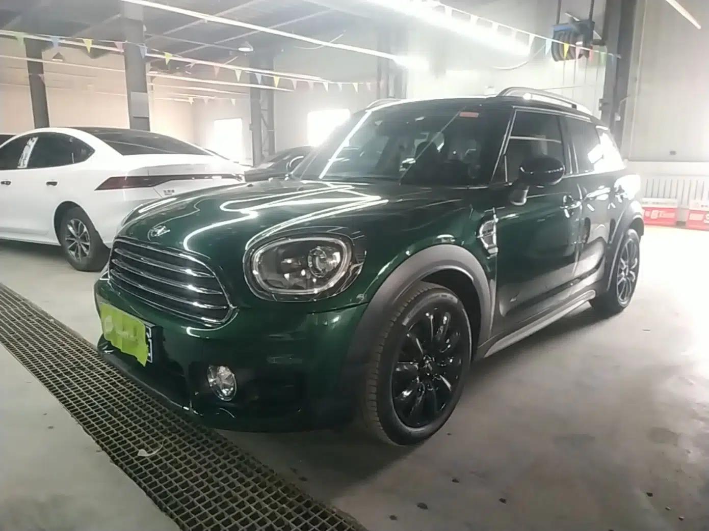 MINI Countryman 2017 1.5T COOPER ALL4 Traveler — миниатюра 1