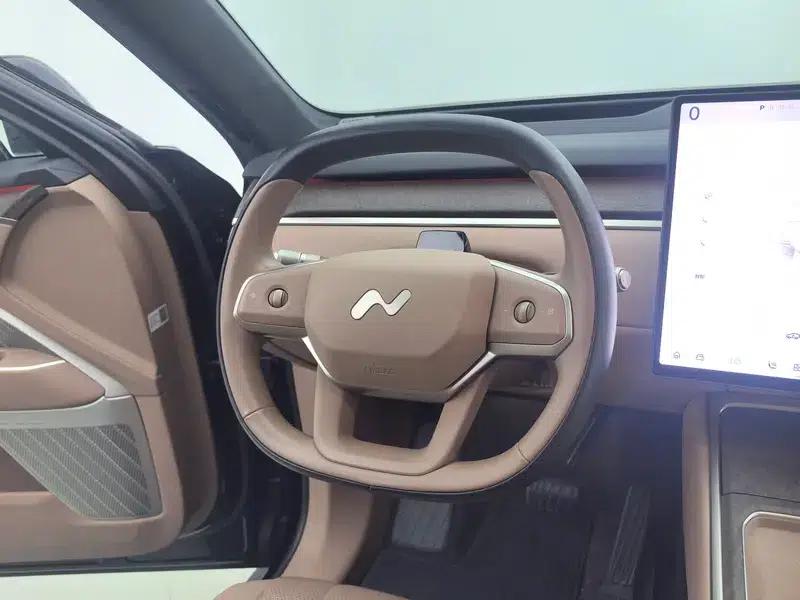 2025 Hyundai L90, 4WD, 6-seater, Pure Electric, Factory Customized Edition — миниатюра 17