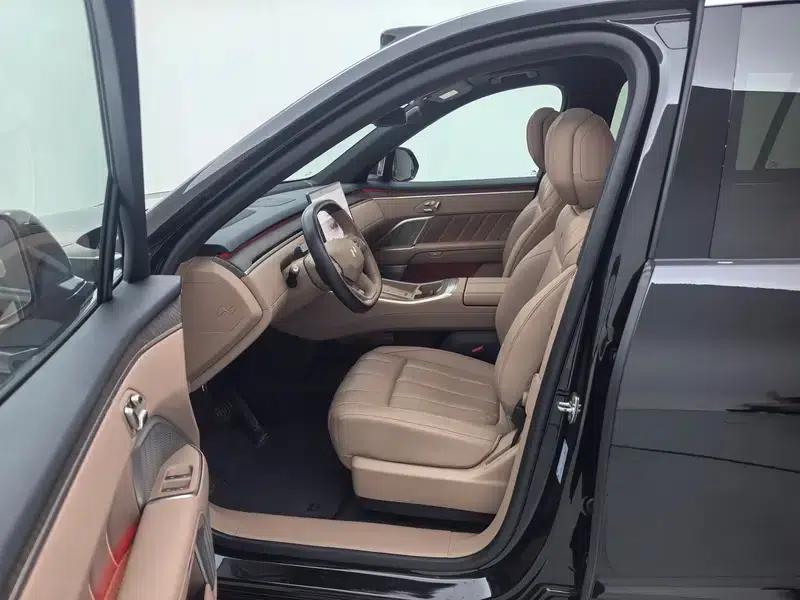 2025 Hyundai L90, 4WD, 6-seater, Pure Electric, Factory Customized Edition — миниатюра 19
