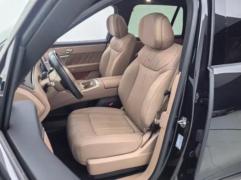 2025 Hyundai L90, 4WD, 6-seater, Pure Electric, Factory Customized Edition — миниатюра 20