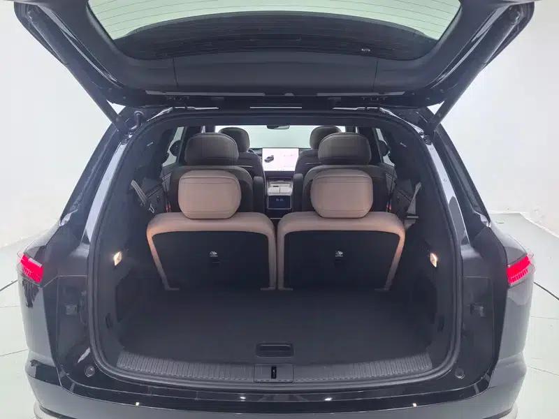 2025 Hyundai L90, 4WD, 6-seater, Pure Electric, Factory Customized Edition — миниатюра 28
