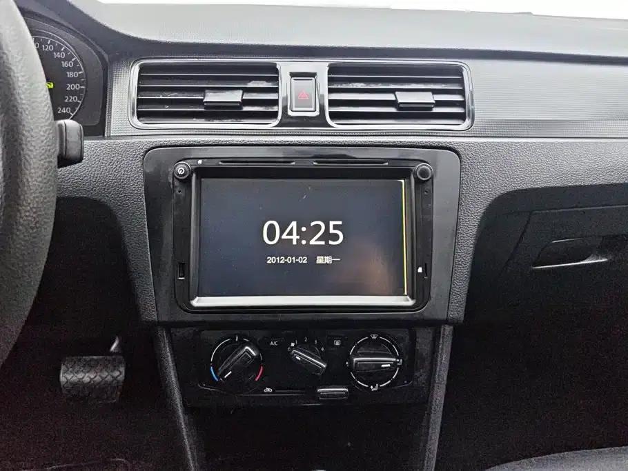 Santana 2015 1.6L Automatic Fashion Edition — миниатюра 13