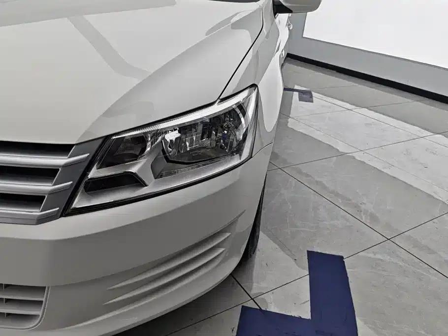 Santana 2015 1.6L Automatic Fashion Edition — миниатюра 5