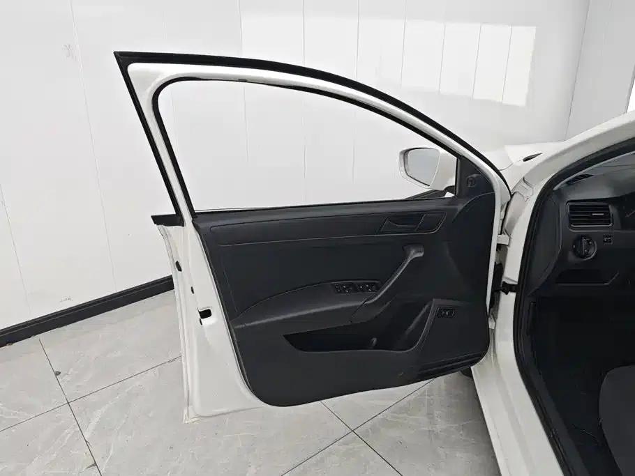 Santana 2015 1.6L Automatic Fashion Edition — миниатюра 7