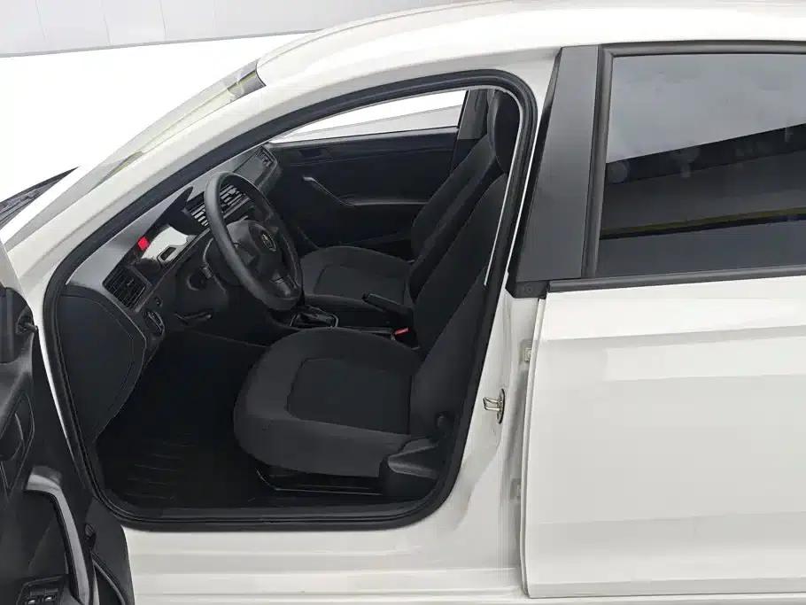 Santana 2015 1.6L Automatic Fashion Edition — миниатюра 9