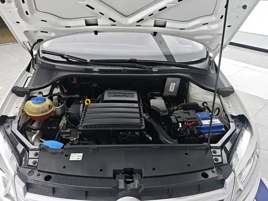Santana 2015 1.6L Automatic Fashion Edition — миниатюра 10