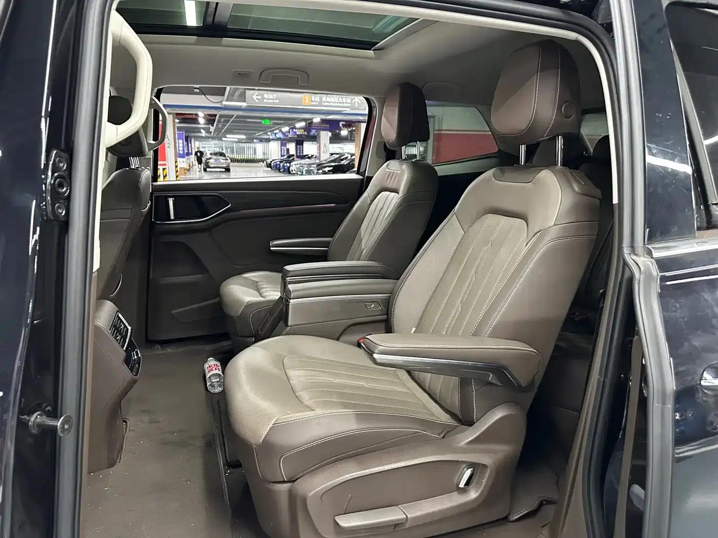 Viloran 2022 380TSI Premium Edition — миниатюра 10