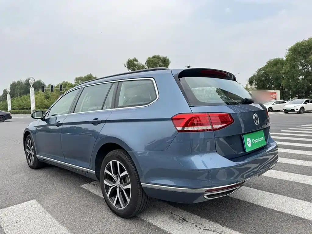 Passat Variant 2018 380TSI 2WD Comfortline — миниатюра 19