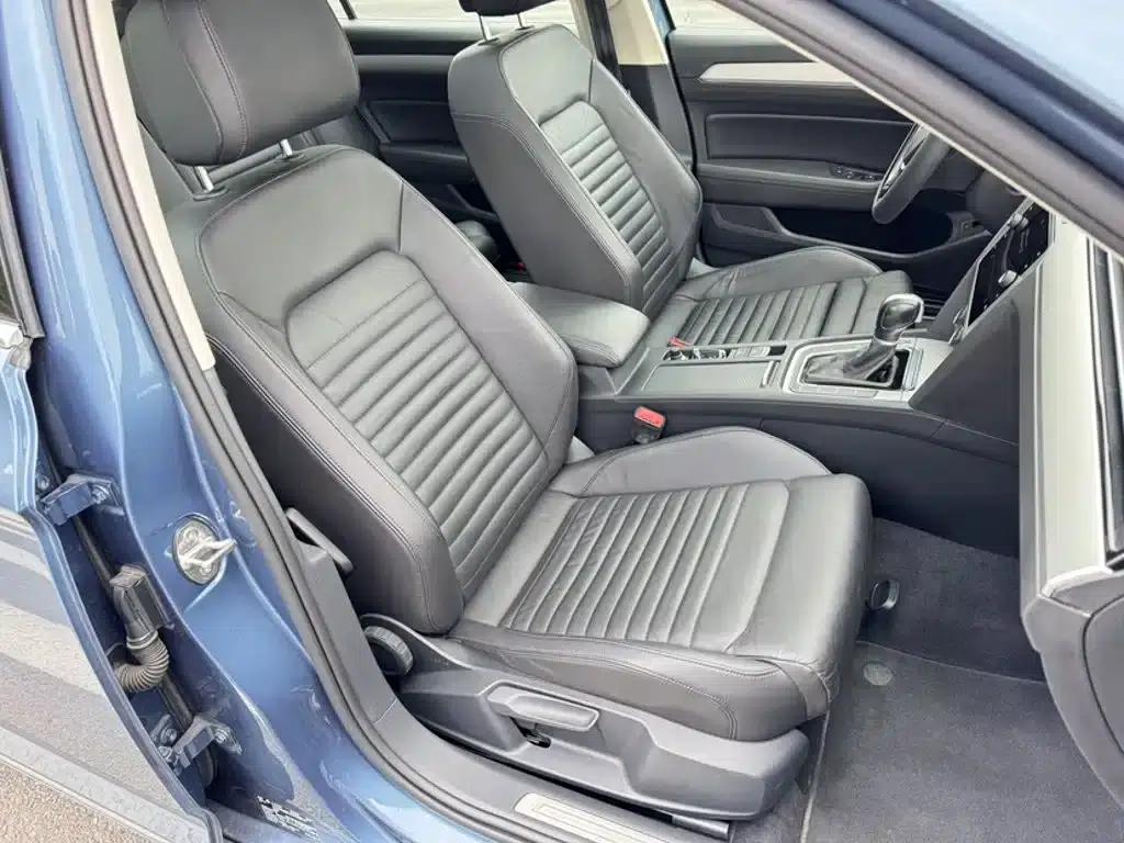 Passat Variant 2018 380TSI 2WD Comfortline — миниатюра 9