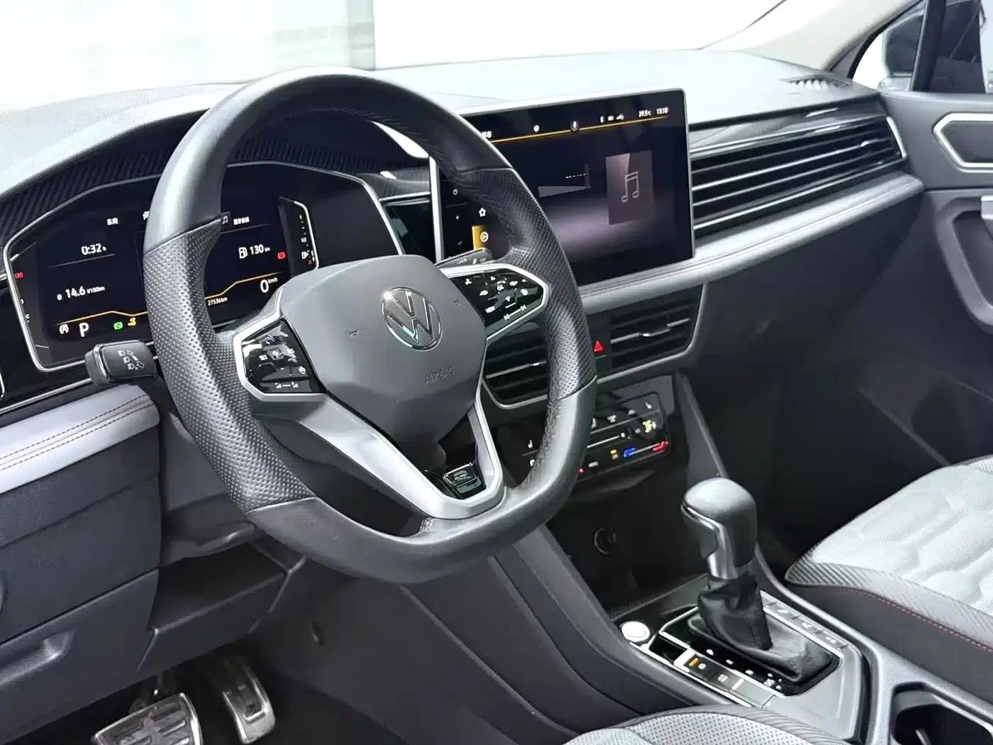 Tiguan X 2022 330TSI 2WD Flagship Edition — миниатюра 6