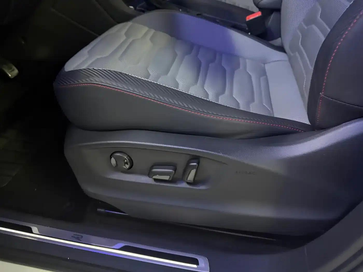 Tiguan X 2022 330TSI 2WD Flagship Edition — миниатюра 9