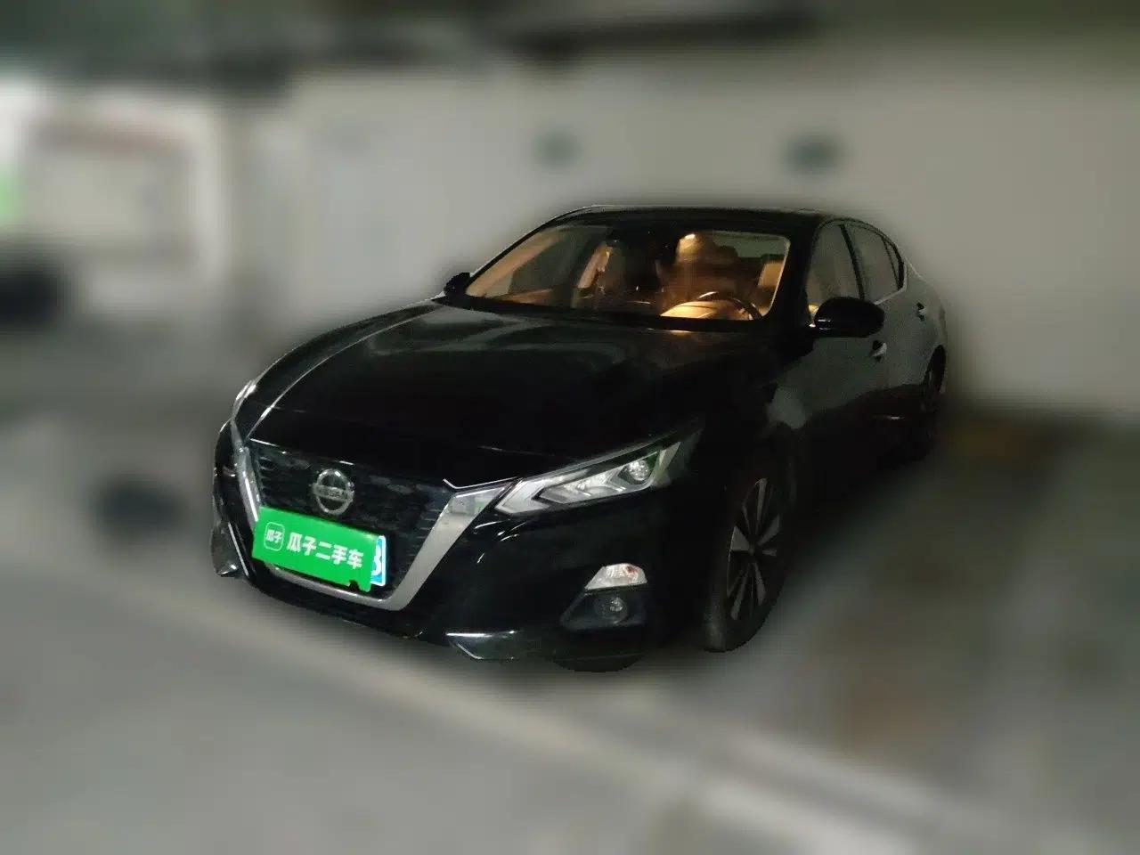 Nissan Teana 2021 2.0L XL Upper AD1 Smart Drive & Navigation Edition — миниатюра 1