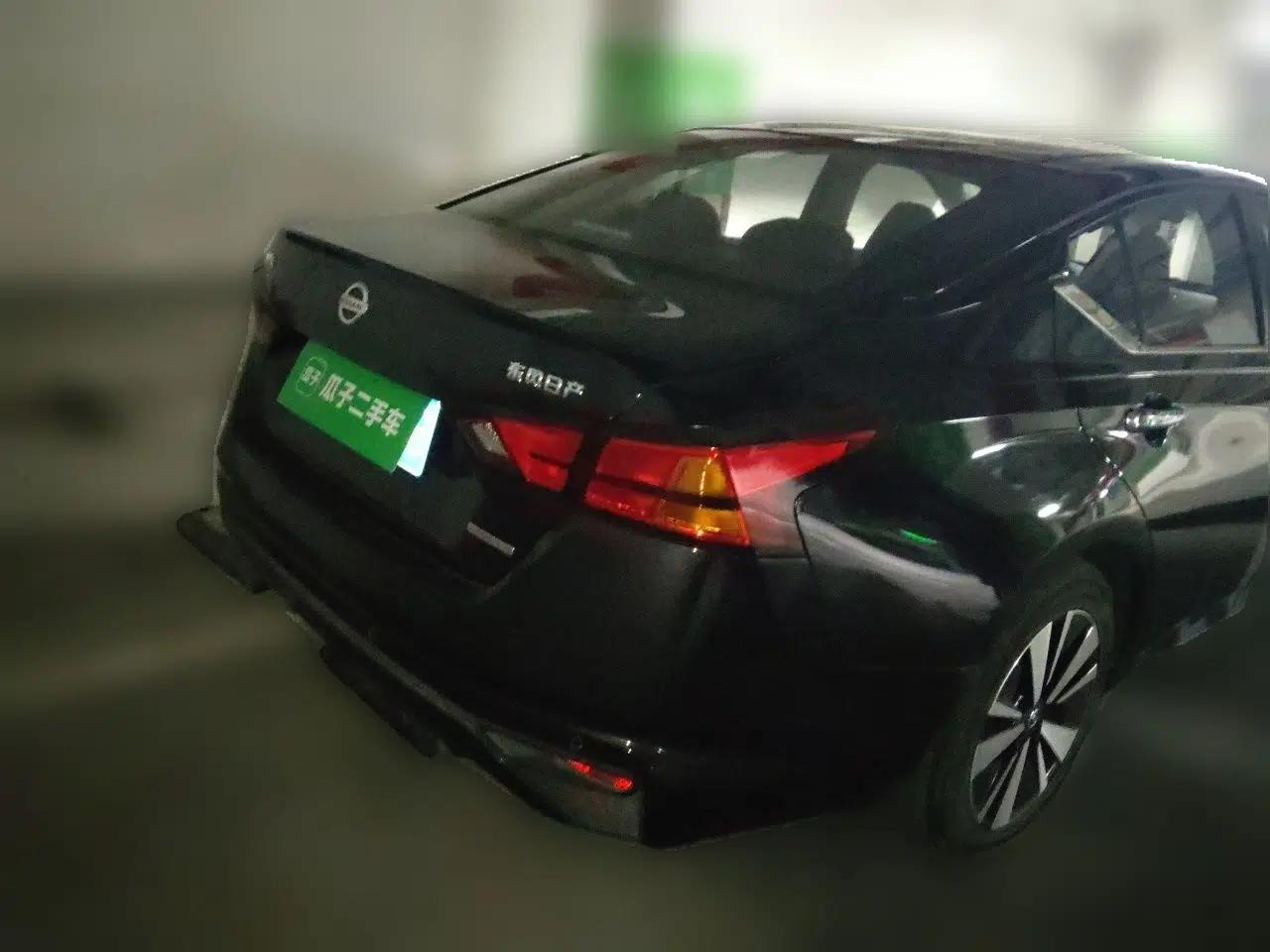 Nissan Teana 2021 2.0L XL Upper AD1 Smart Drive & Navigation Edition — миниатюра 6