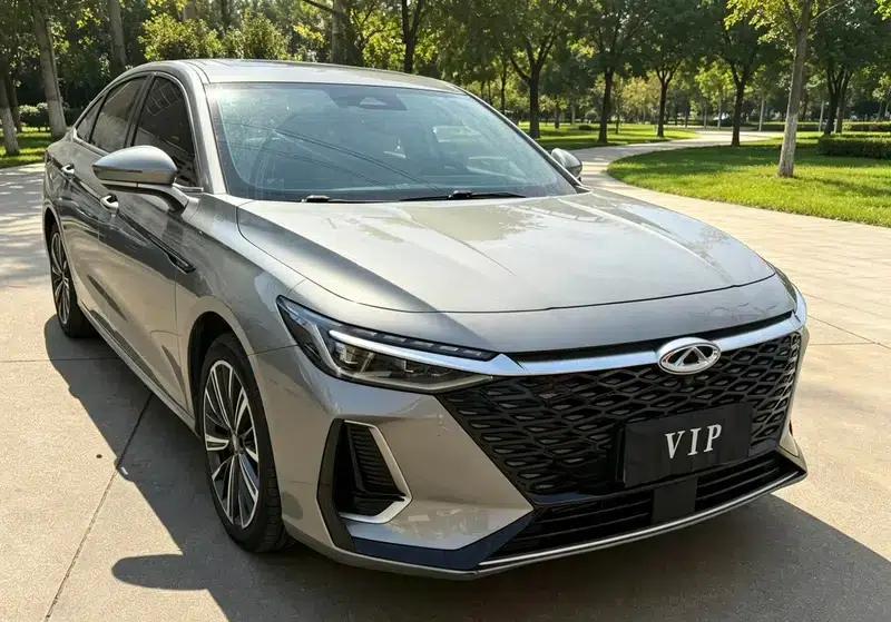 Chery Arrizo 8 2022 1.6TGDI DCT (Standard) — миниатюра 3