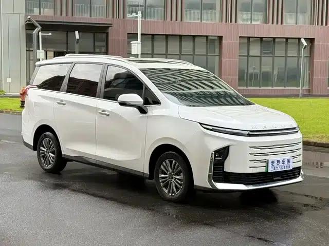 Maxus G50 Plug-in Hybrid 2025 Facelift Flagship Edition