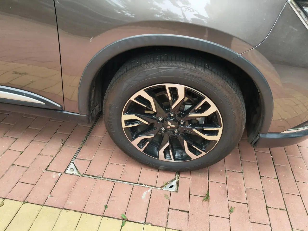 Mitsubishi Outlander 2020 2.0L Two-Wheel Drive Enjoyment Version 5 Seats — миниатюра 8