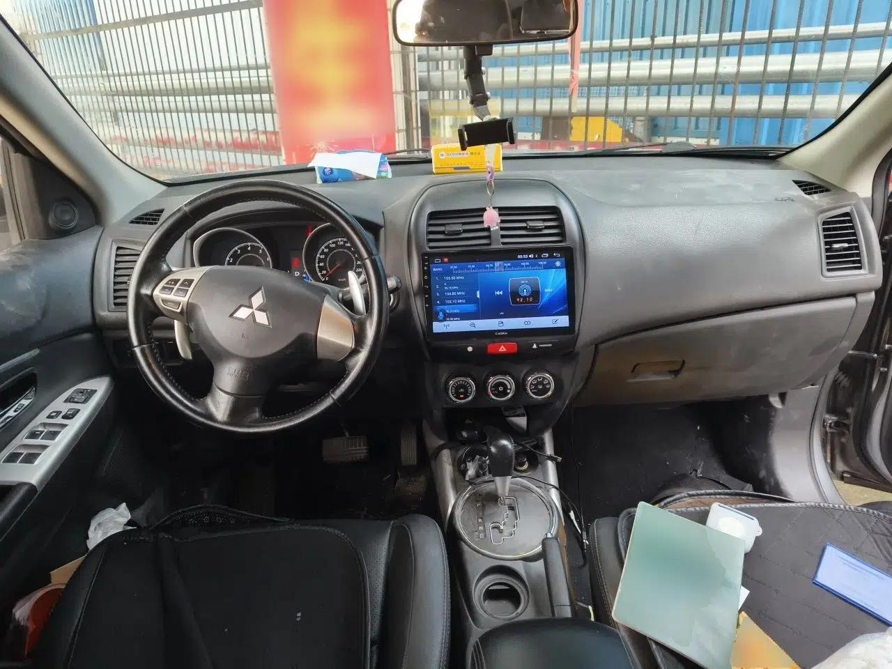 Mitsubishi ASX 2013 2.0L CVT Two-Wheel Drive Luxury Edition — миниатюра 9