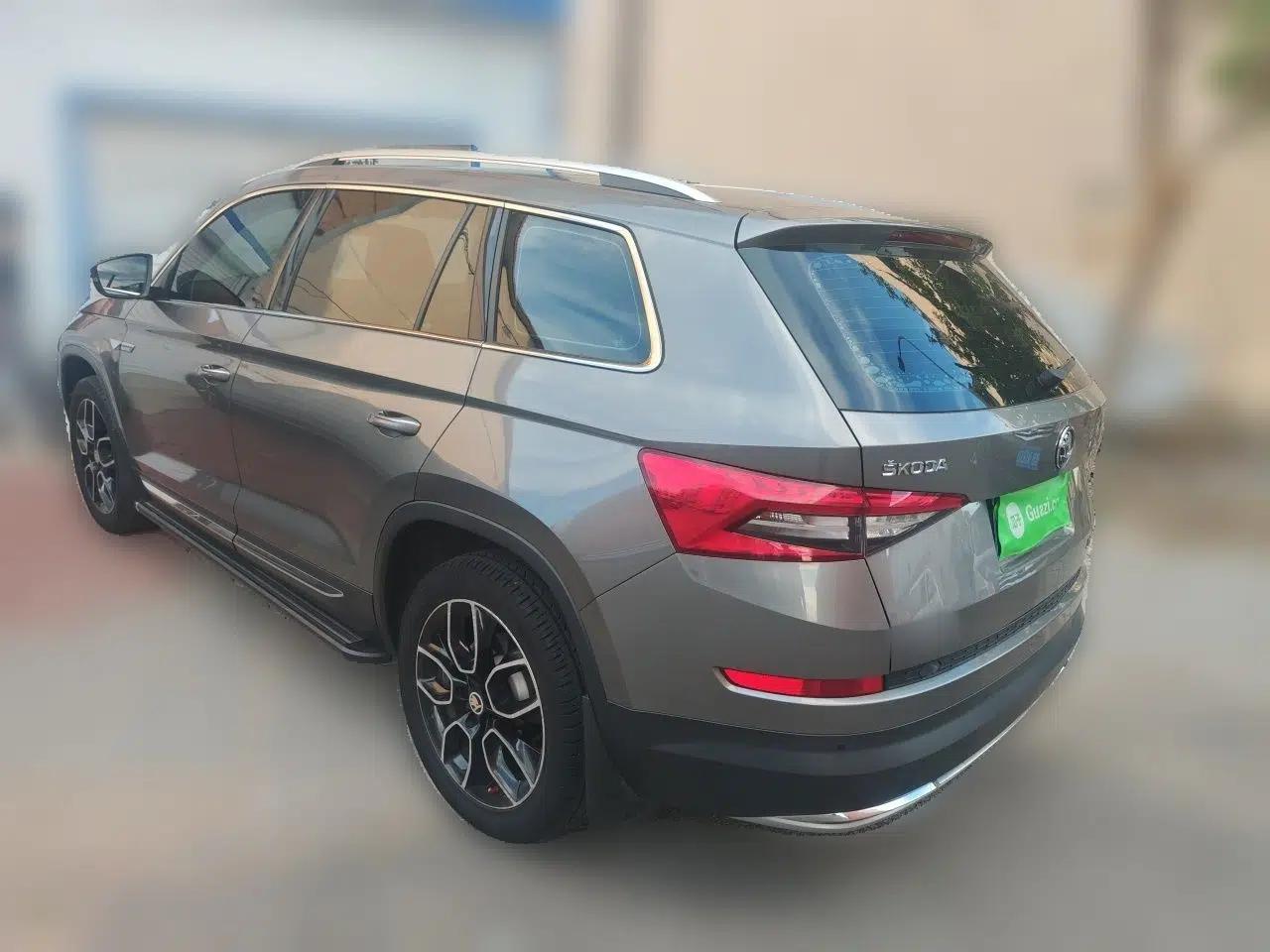 Skoda Kodiaq 2017 TSI330 7-Seater Two-Wheel-Drive Luxury Edition — миниатюра 4
