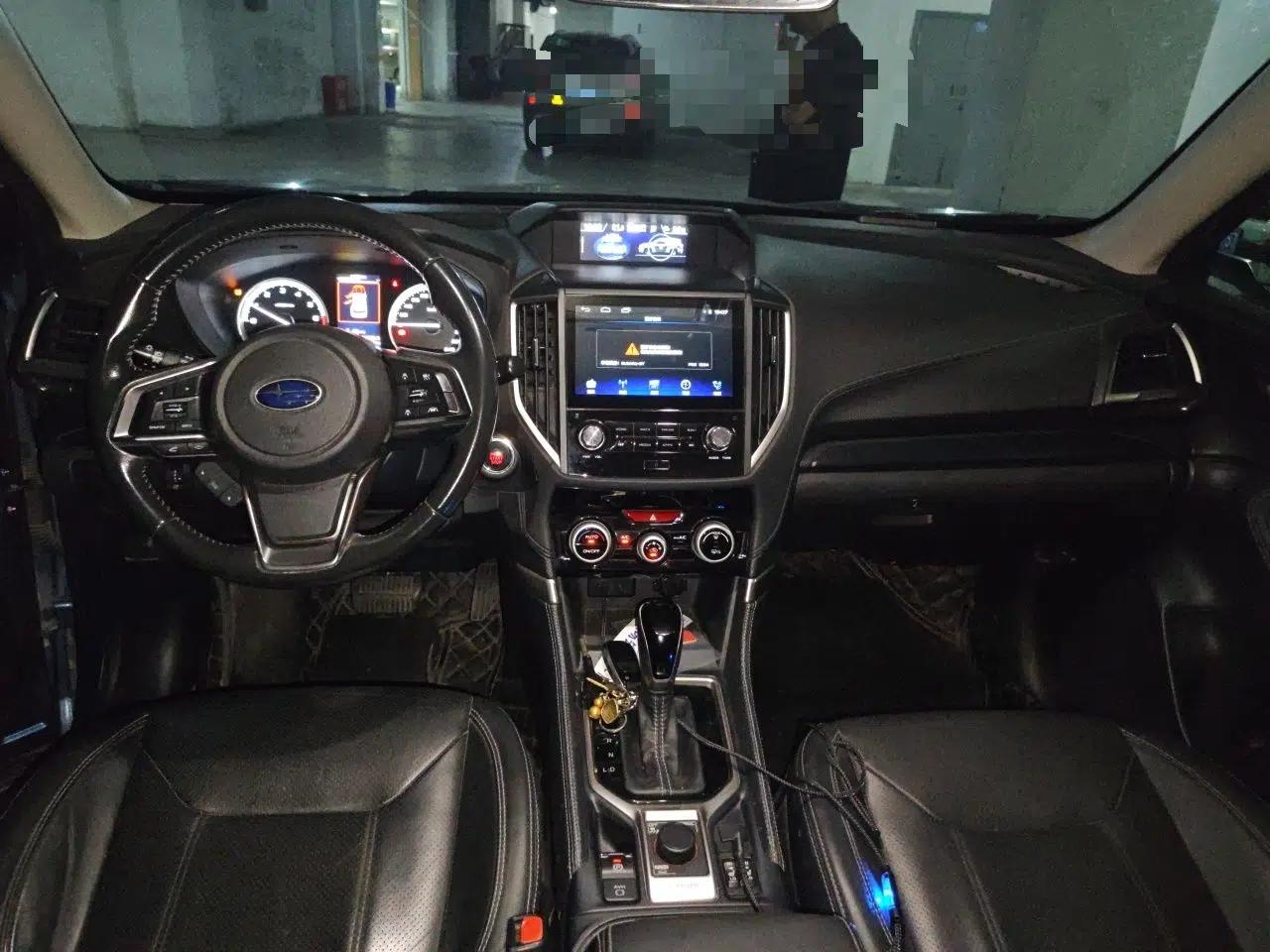Subaru Forester 2019 2.0i Luxury Edition EyeSight — миниатюра 9