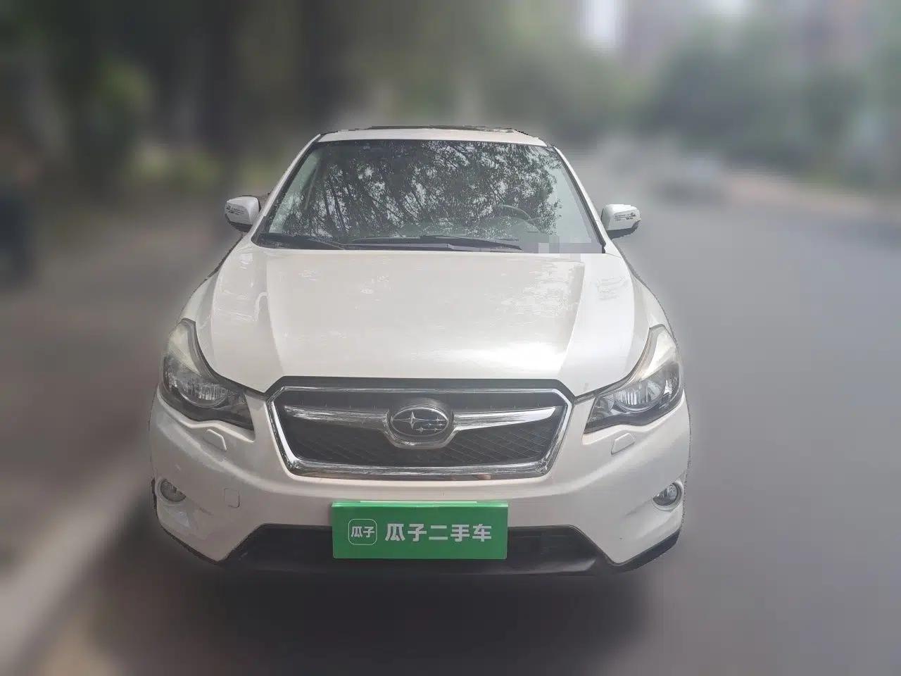 Subaru XV 2012 2.0i Luxury Edition — миниатюра 2