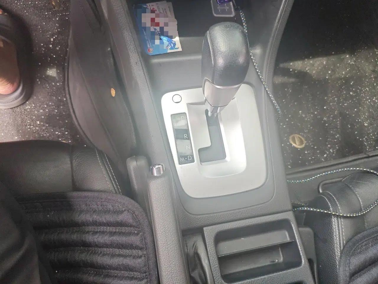 Subaru XV 2012 2.0i Luxury Edition — миниатюра 14