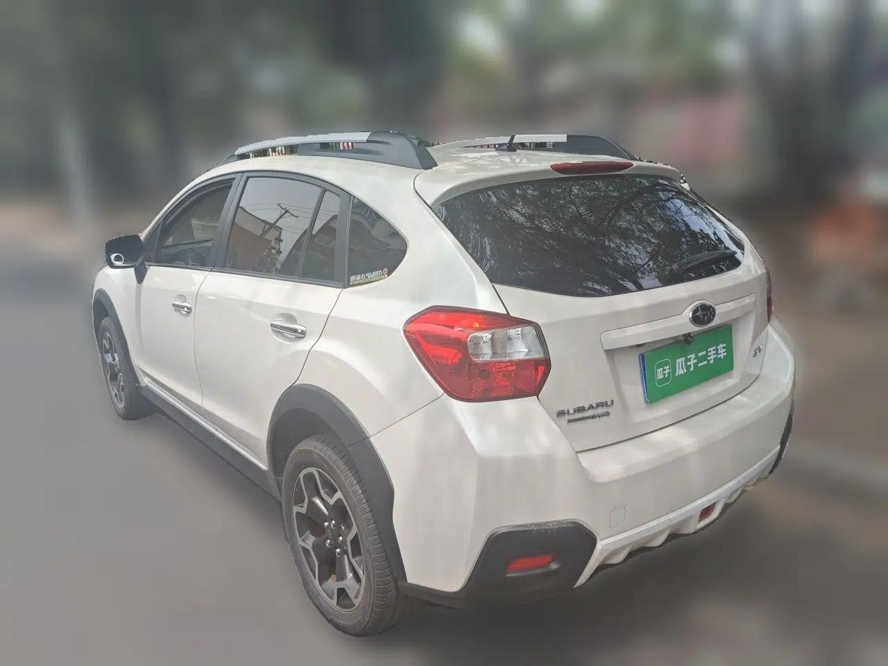 Subaru XV 2012 2.0i Luxury Edition — миниатюра 4