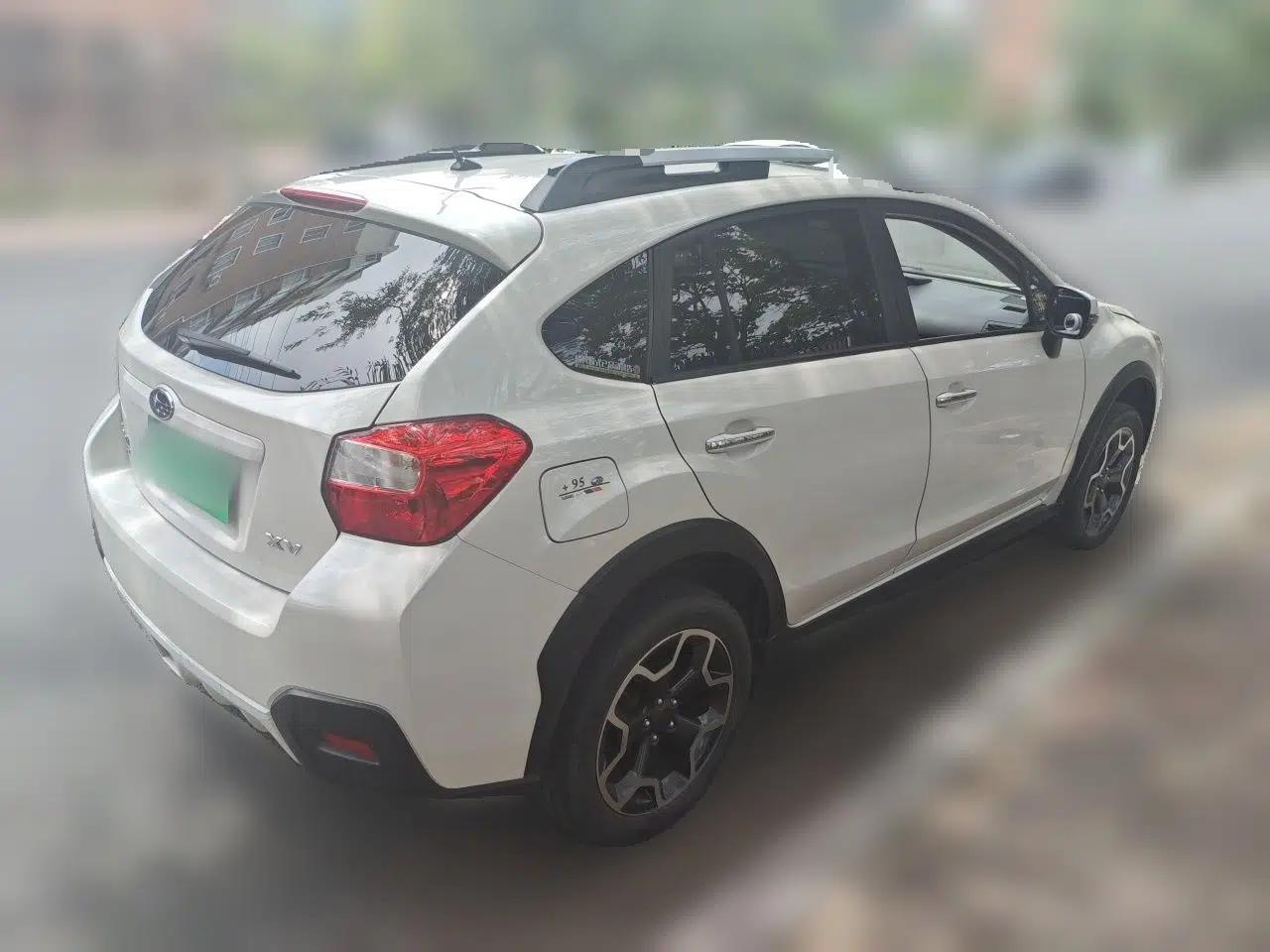 Subaru XV 2012 2.0i Luxury Edition — миниатюра 6