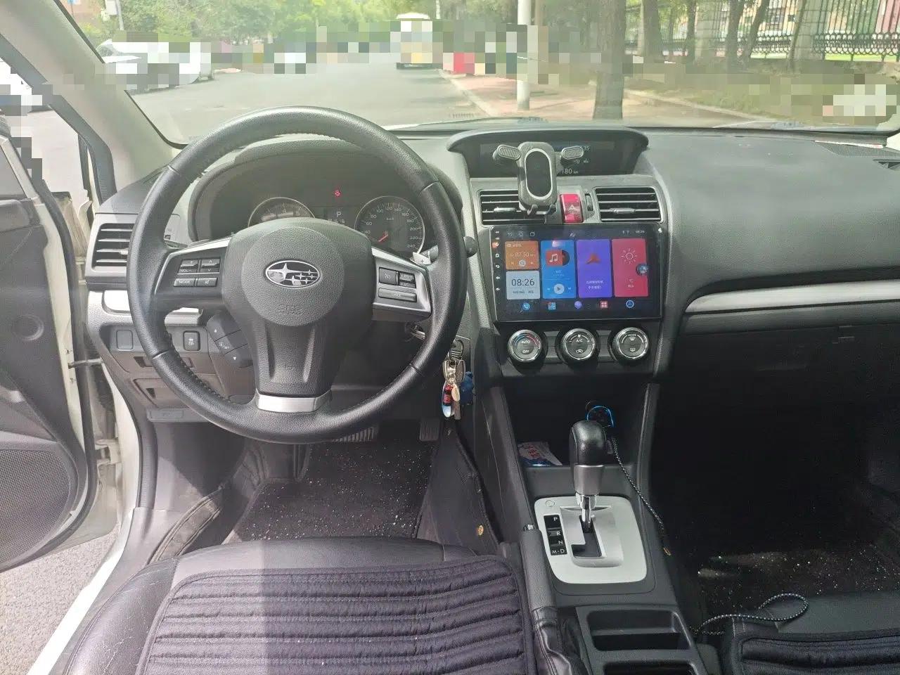 Subaru XV 2012 2.0i Luxury Edition — миниатюра 10