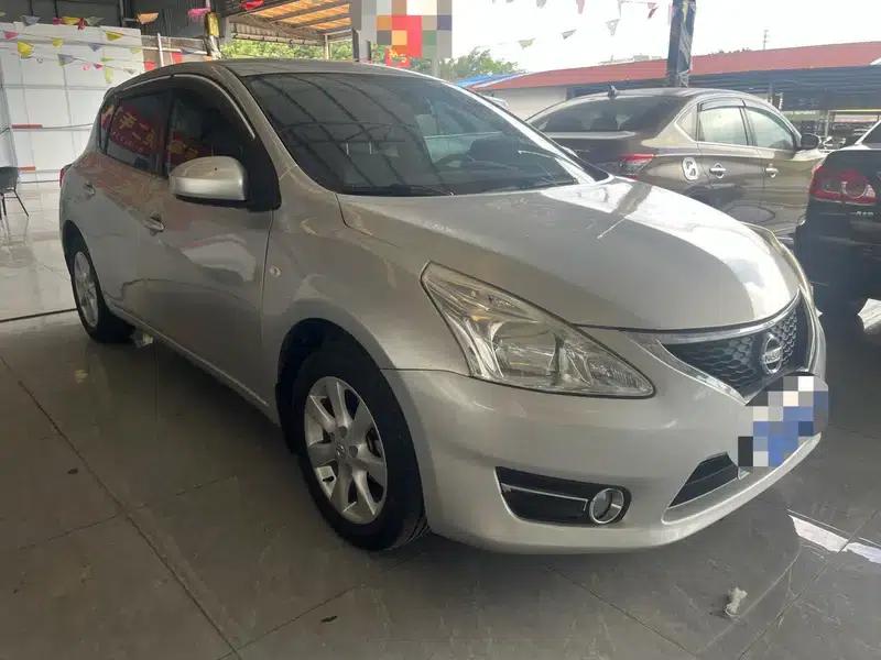 Tiida 2011 1.6L CVT Smart — миниатюра 3