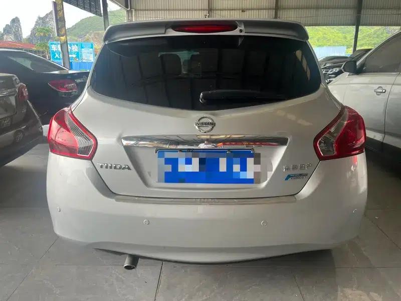 Tiida 2011 1.6L CVT Smart — миниатюра 5