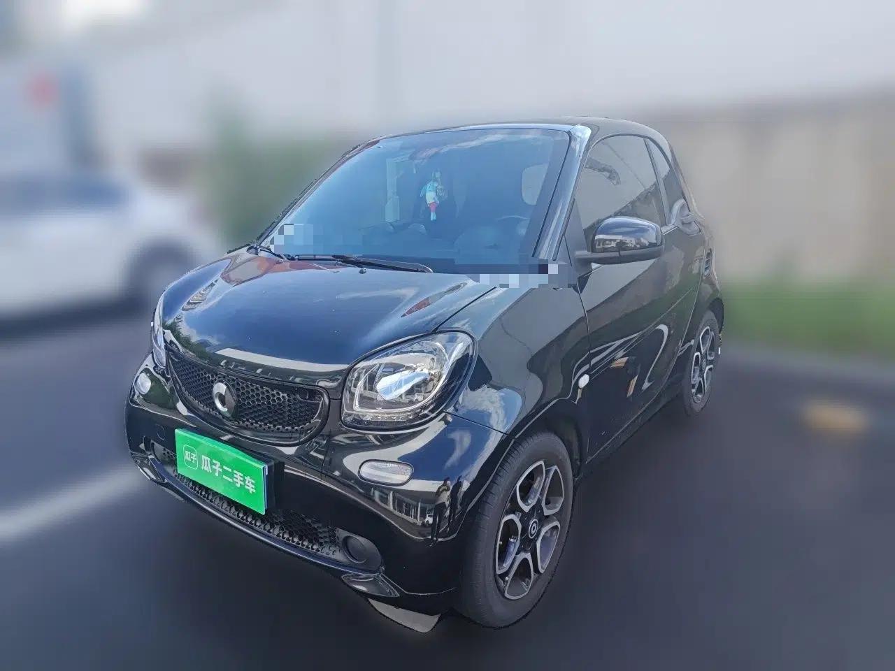 smart fortwo 2016 0.9T 66kW Hardtop Pioneer Edition — миниатюра 1