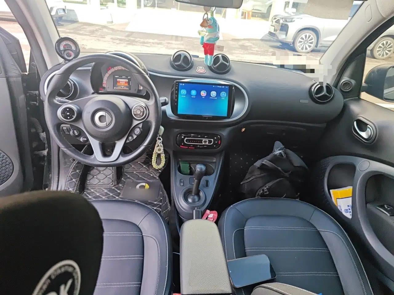 smart fortwo 2016 0.9T 66kW Hardtop Pioneer Edition — миниатюра 9