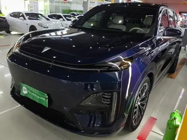 Deepal S09 2025 Four-Wheel Drive Ultra+ Custom Edition