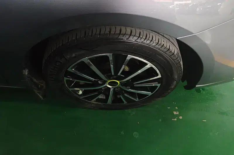 Roewe i5 2021 1.5L CVT Platinum Edition — миниатюра 7