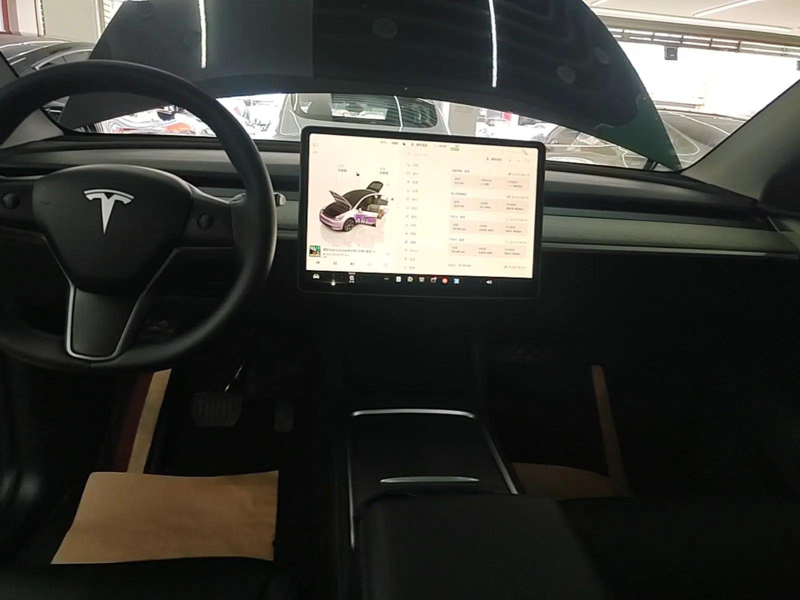 Tesla Model Y 2024 Long-Range All-Wheel-Drive Version — миниатюра 15