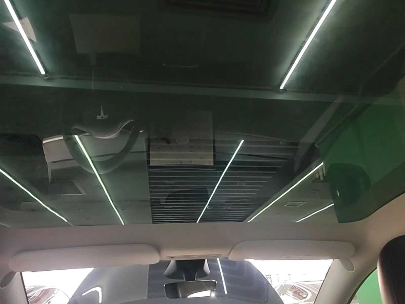 Tesla Model Y 2024 Long-Range All-Wheel-Drive Version — миниатюра 21