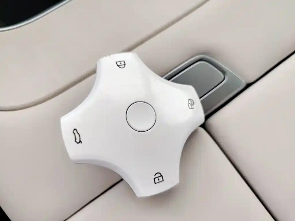 eπ008 2026 Model Six-Seat Extended Range Family Edition — миниатюра 9